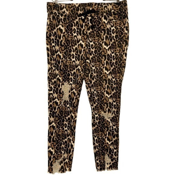 Royalty for Me‎ High Rise Distressed Ankle Joggers Leopard Print Size Large - Picture 2 of 11